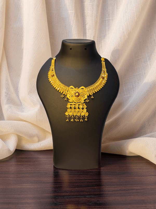 Rajsi Floral Pendant Necklace - Thumbnail 2